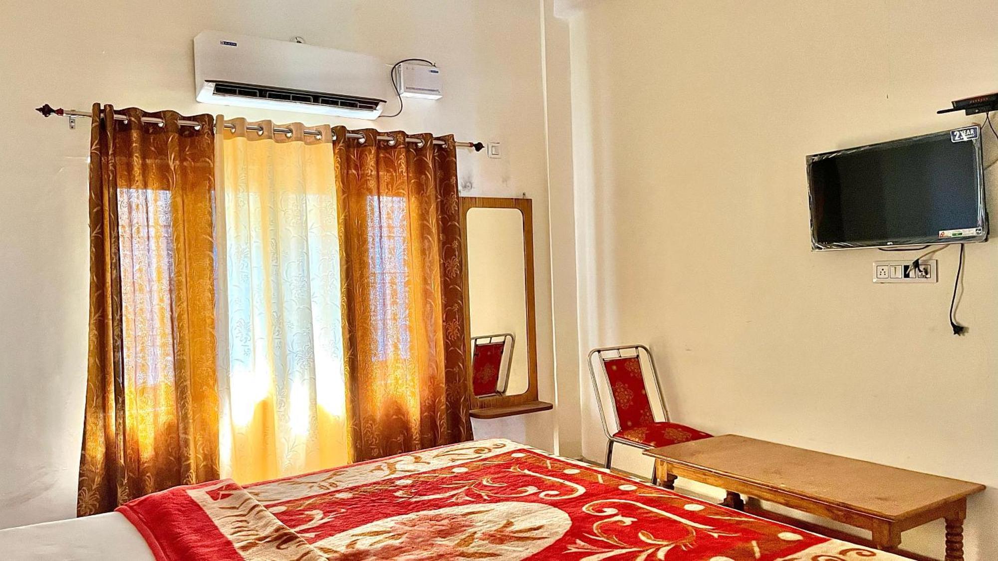 Aditya Palace Orchha Εξωτερικό φωτογραφία