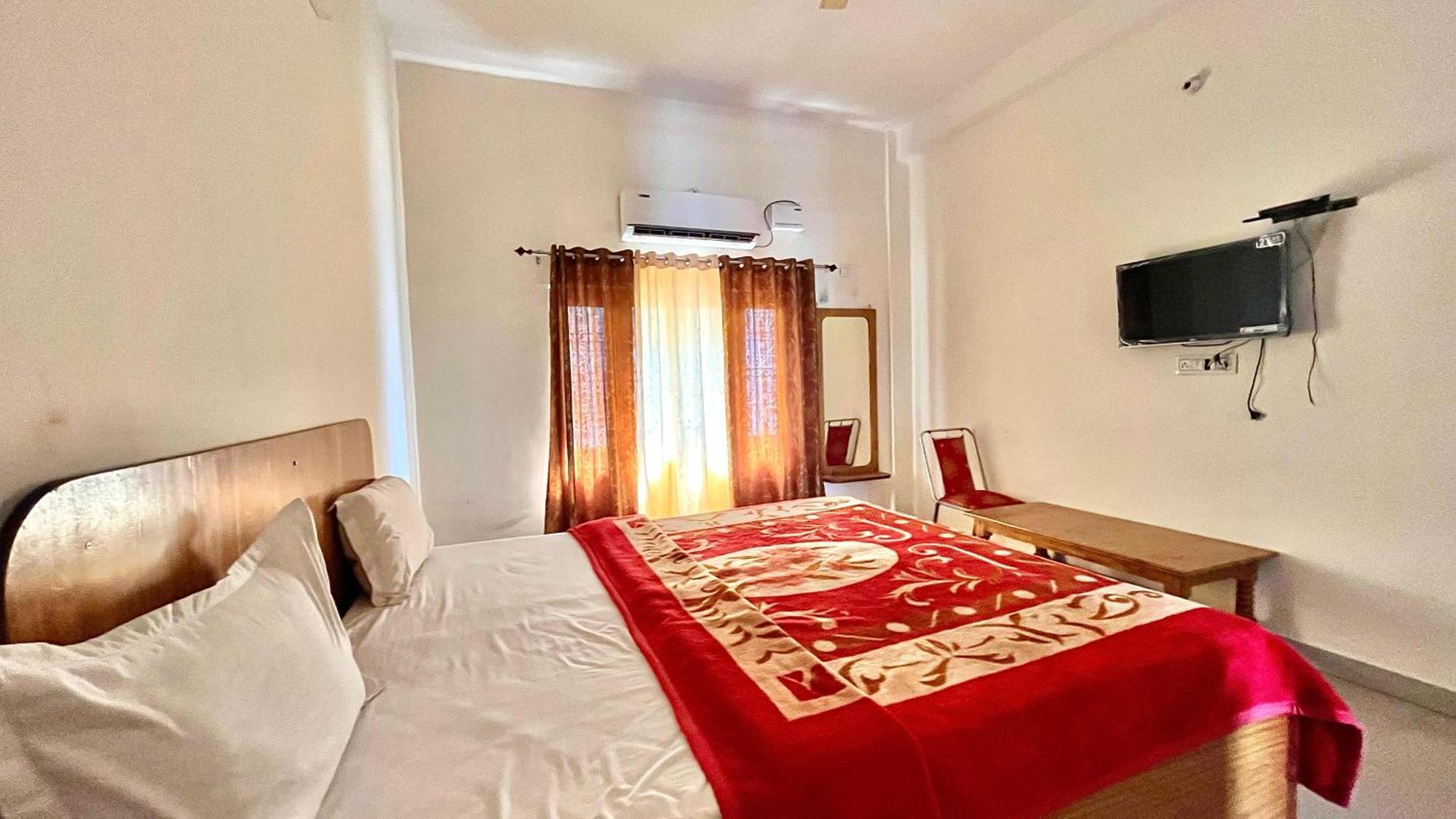 Aditya Palace Orchha Εξωτερικό φωτογραφία