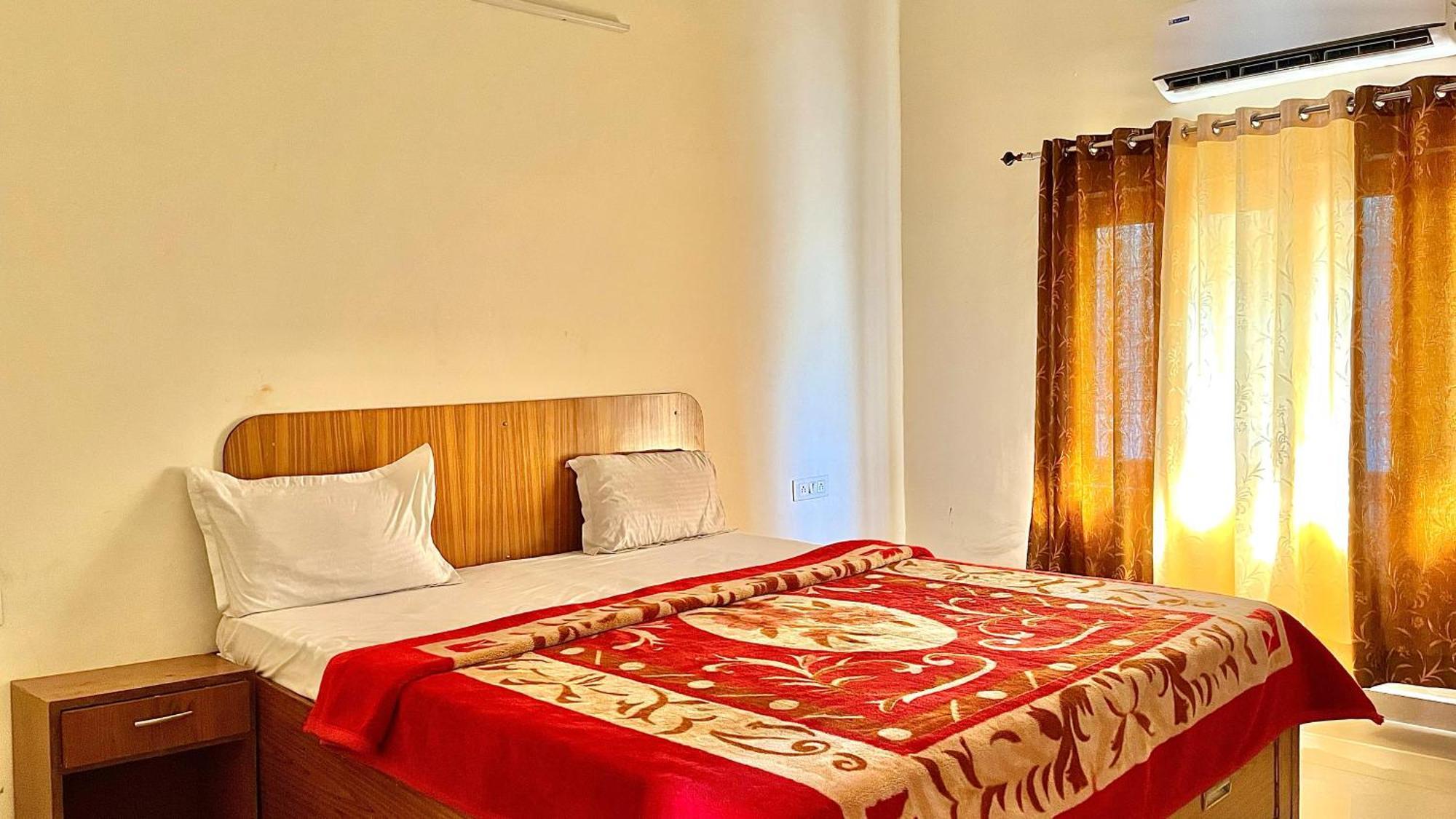 Aditya Palace Orchha Εξωτερικό φωτογραφία