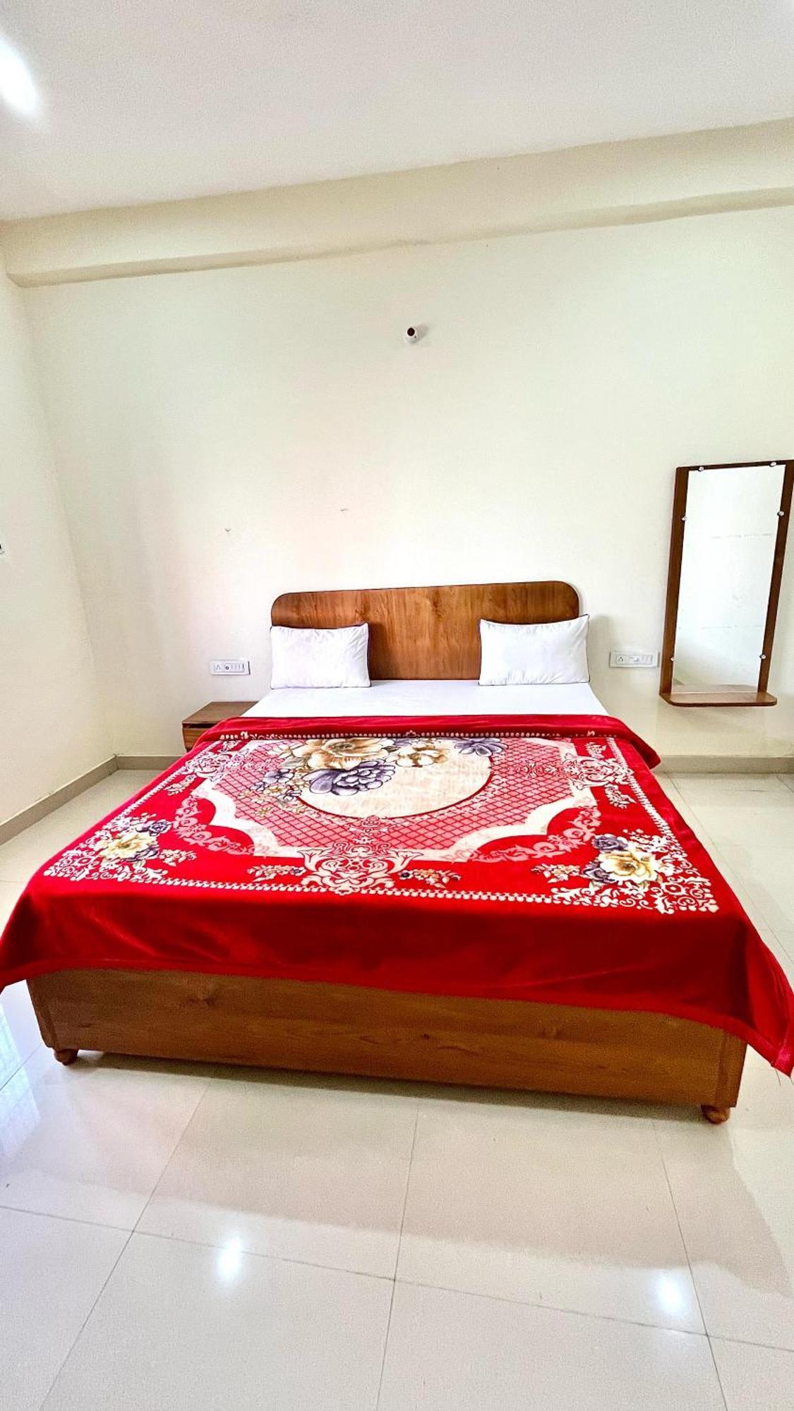 Aditya Palace Orchha Εξωτερικό φωτογραφία